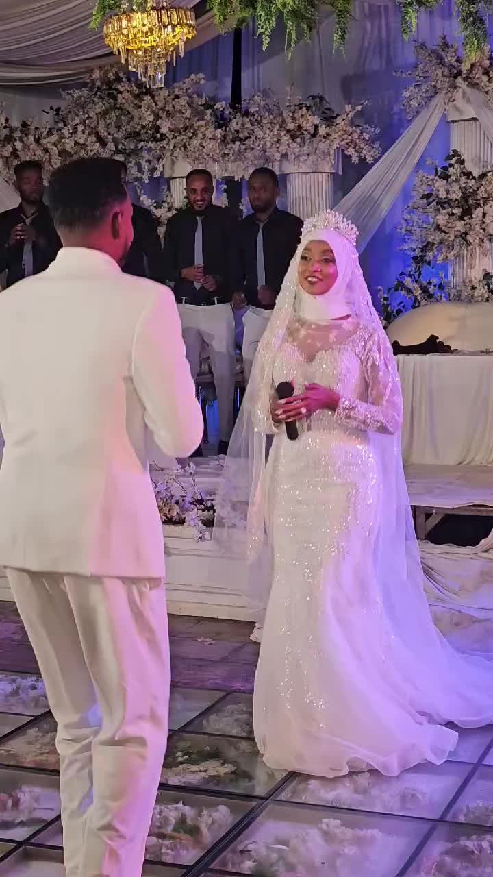 @ኪያ
