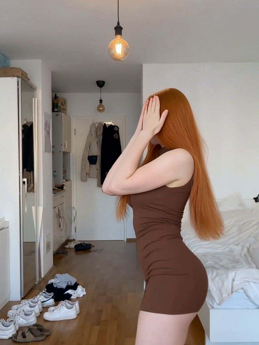 @Julya