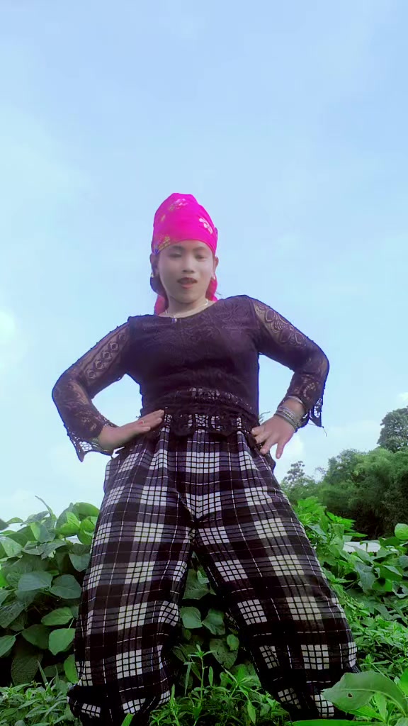 @☦️सोफिया चेपाङ्ग🇳🇵