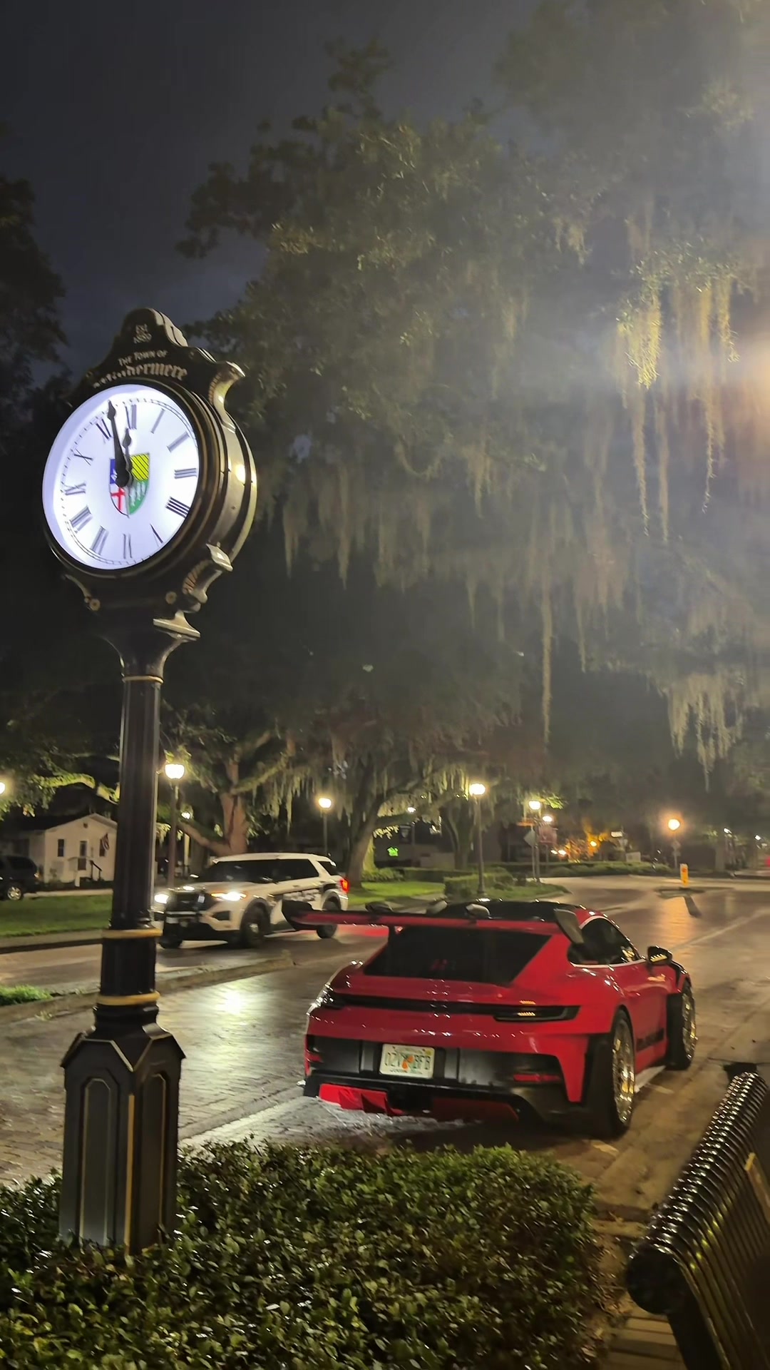 @supercarvicky