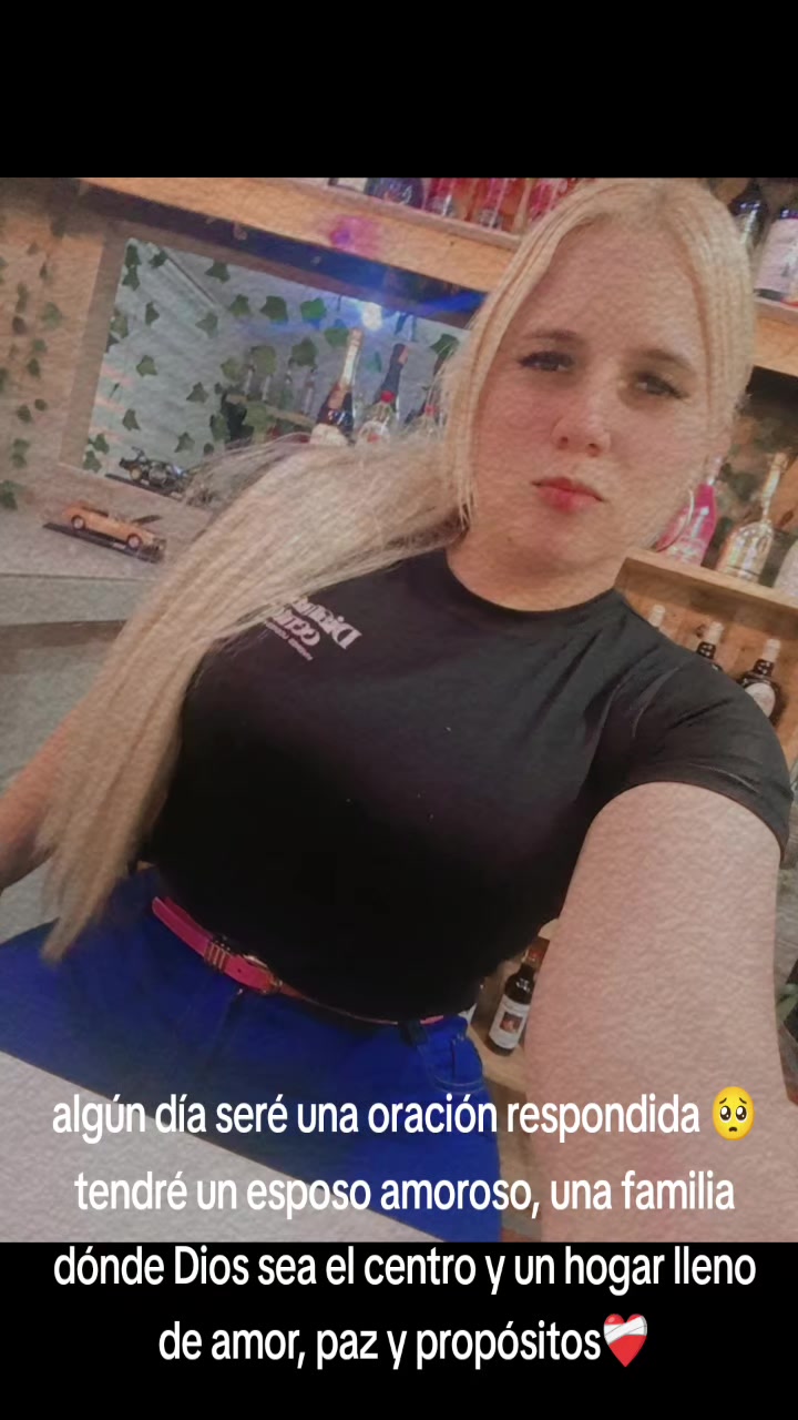 @Mar&iacute;a Valbuena🍒
