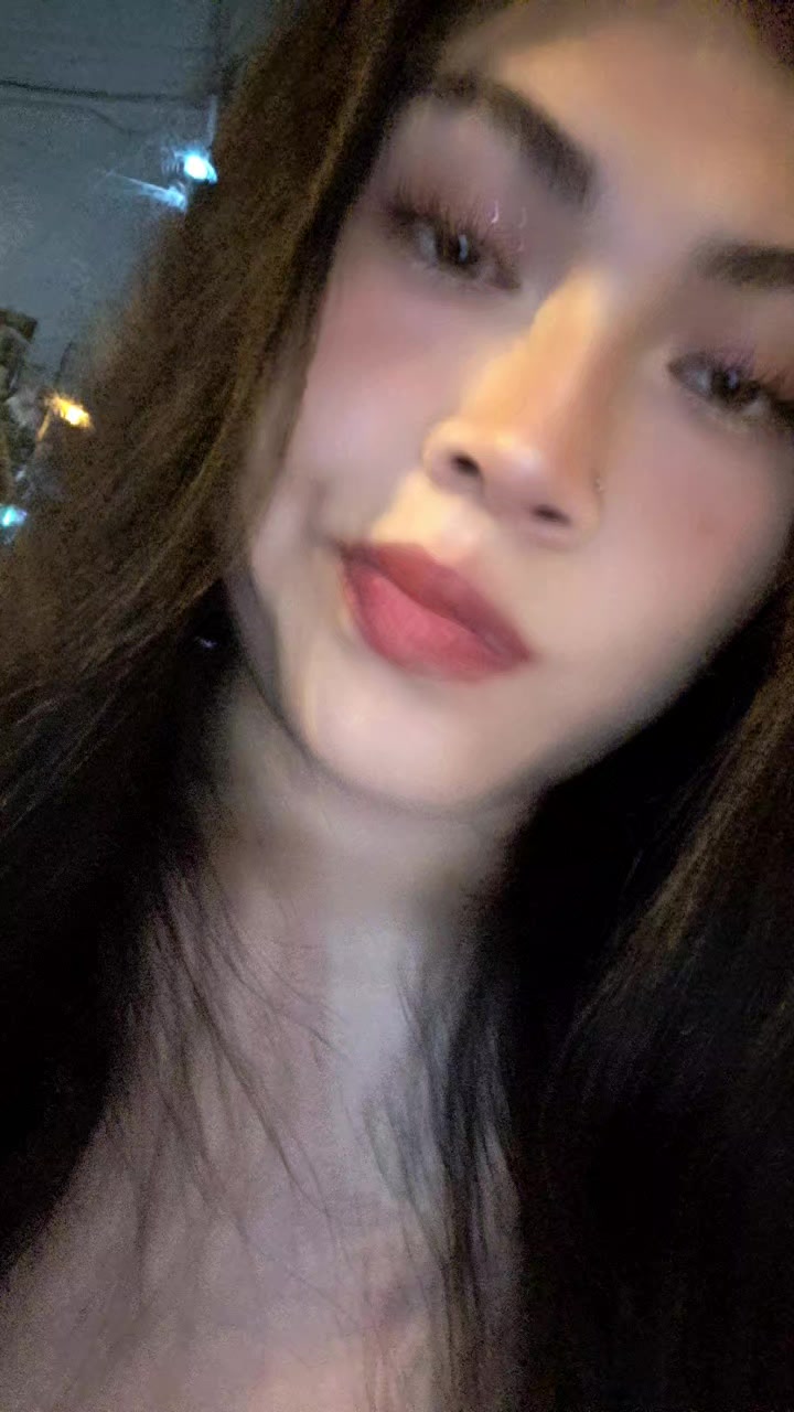 @Jhenifer