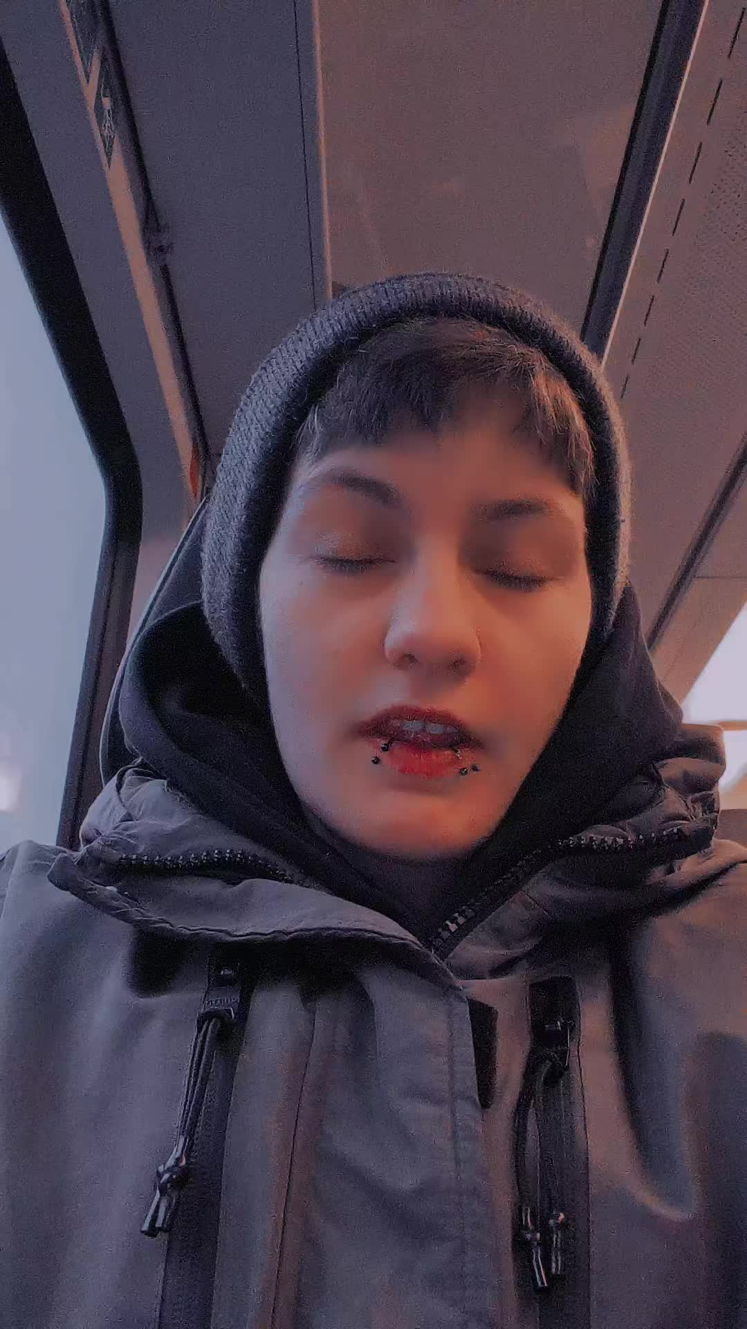 @™