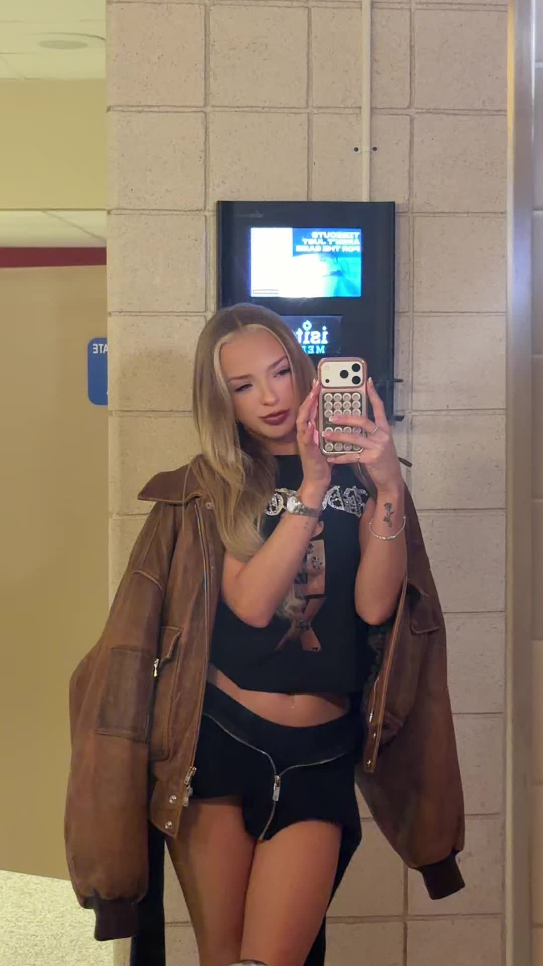 @jujub3an_