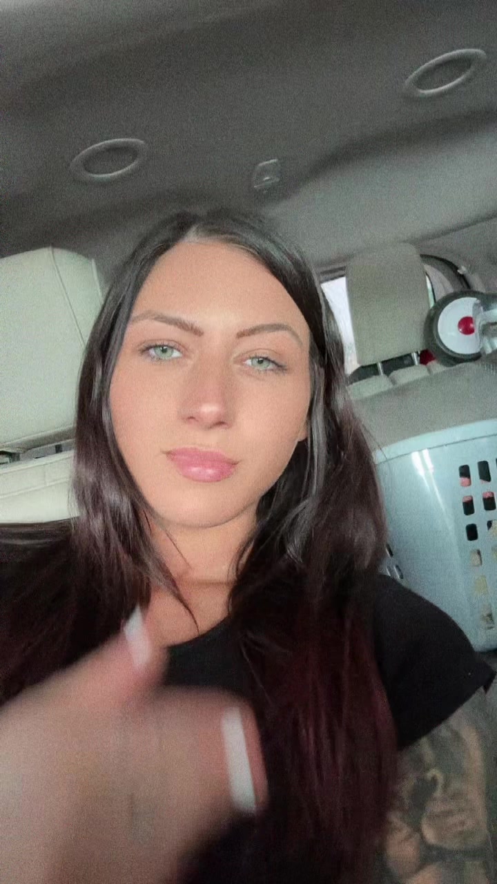 @Leah Nicole