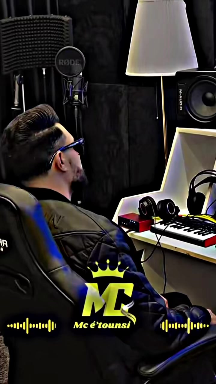 @𝐌𝐜 𝐄́𝐭𝐨𝐮𝐧𝐬𝐢 ♩