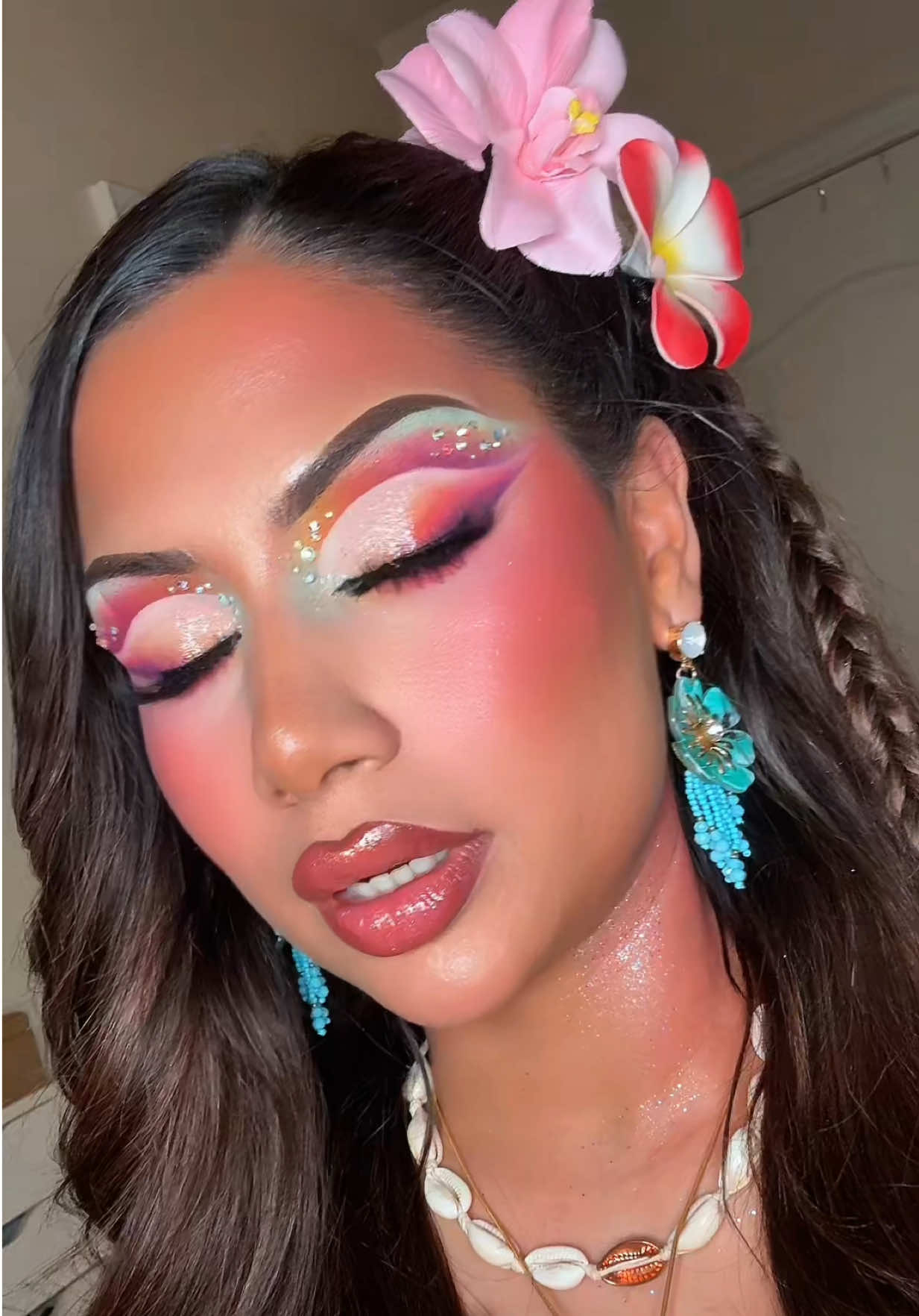 @Makeupbyalinna