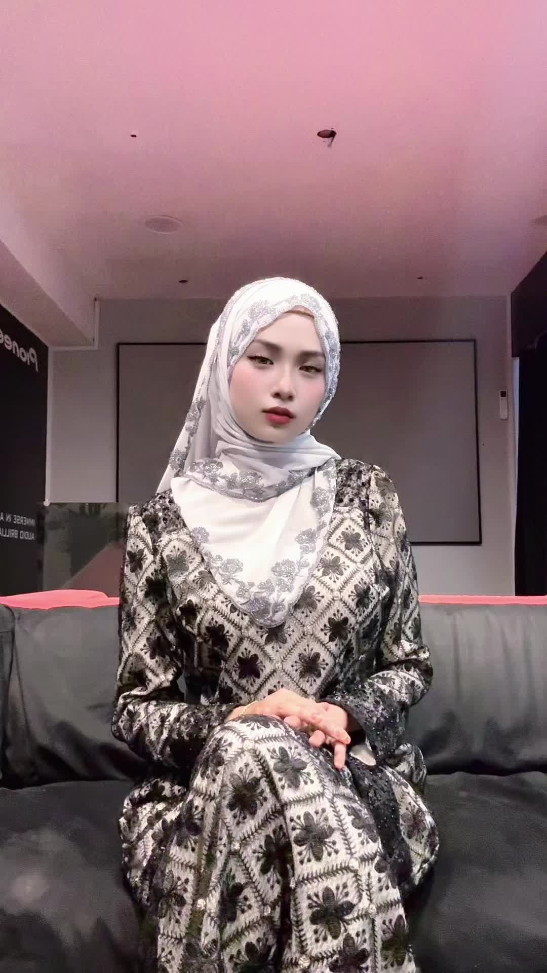 @rosenotfound._