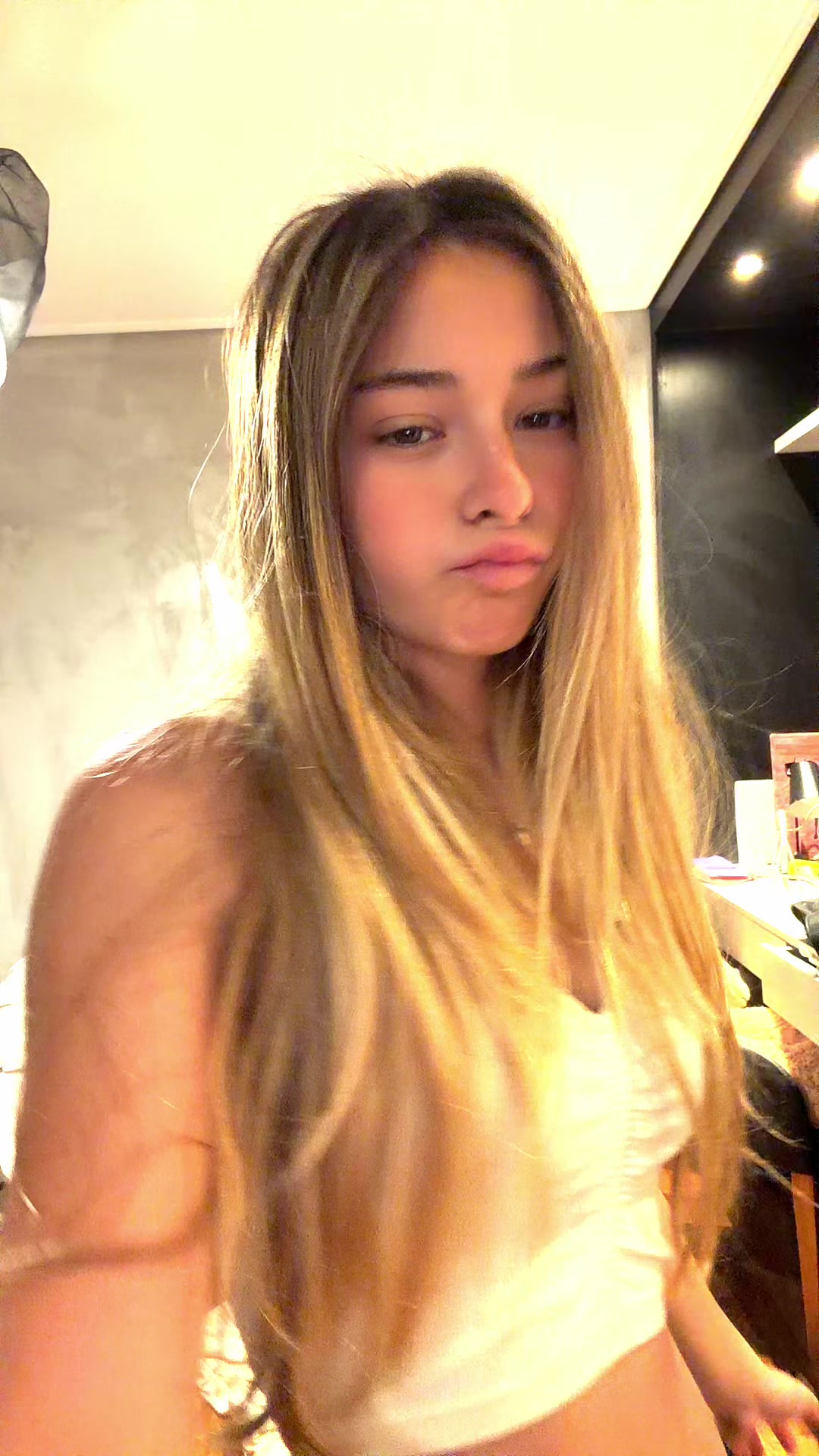 @cami