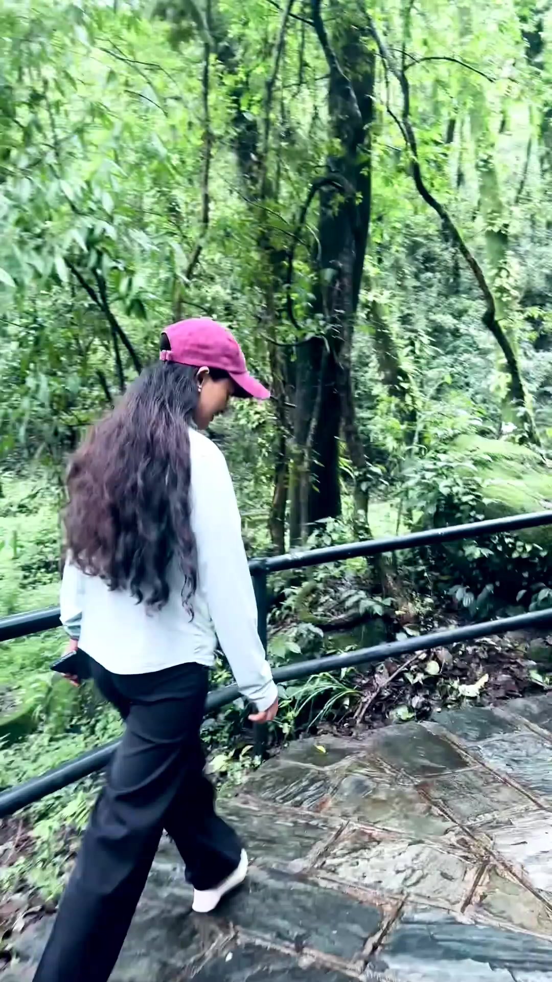 @Jenisha chhetri💝(जेनु)