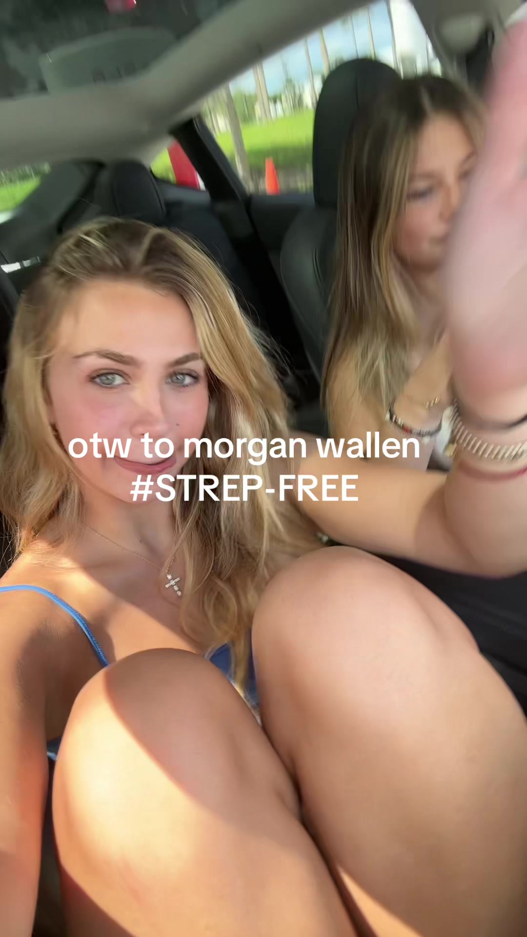 @ELLE SOPHIA