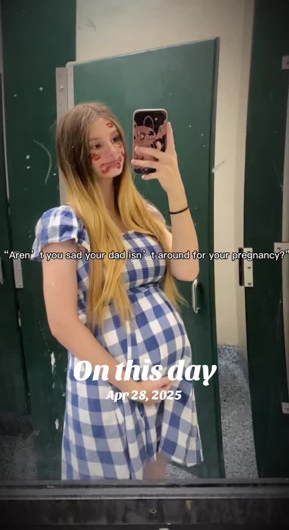 @๐ฝ๐๐๐ ๐| Teen Mommy