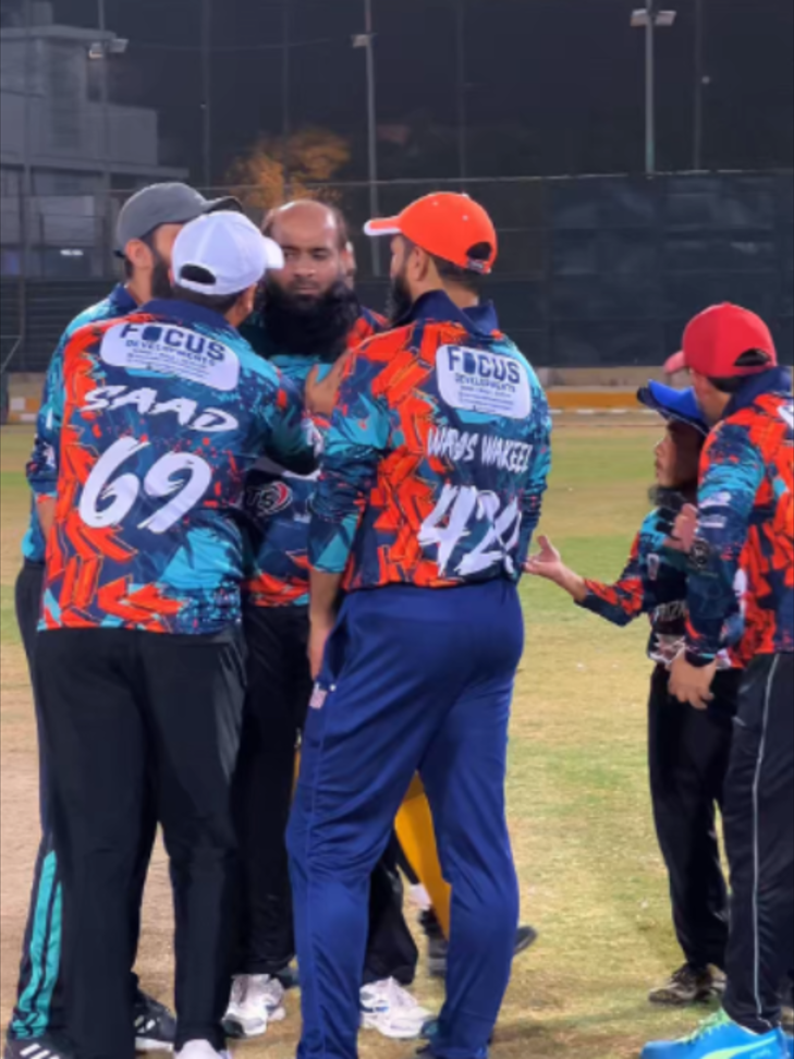 @Escribir Cricket Club