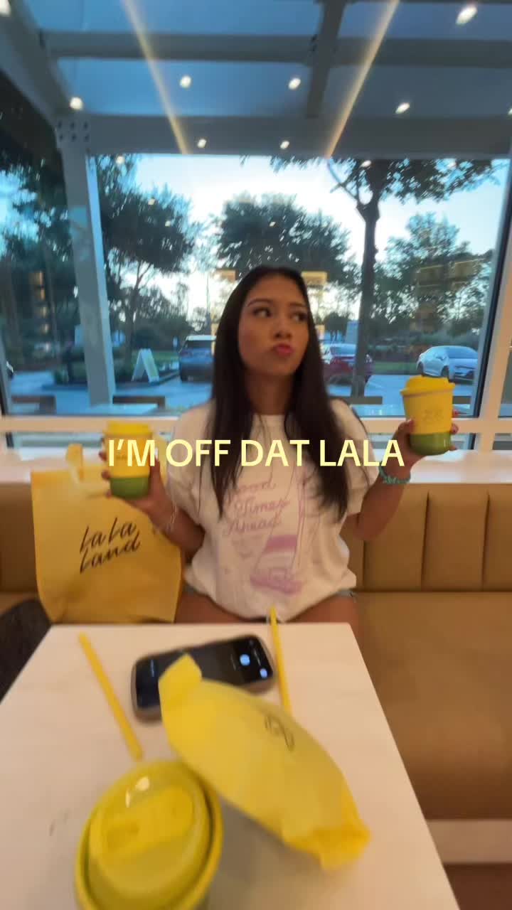@alyxx