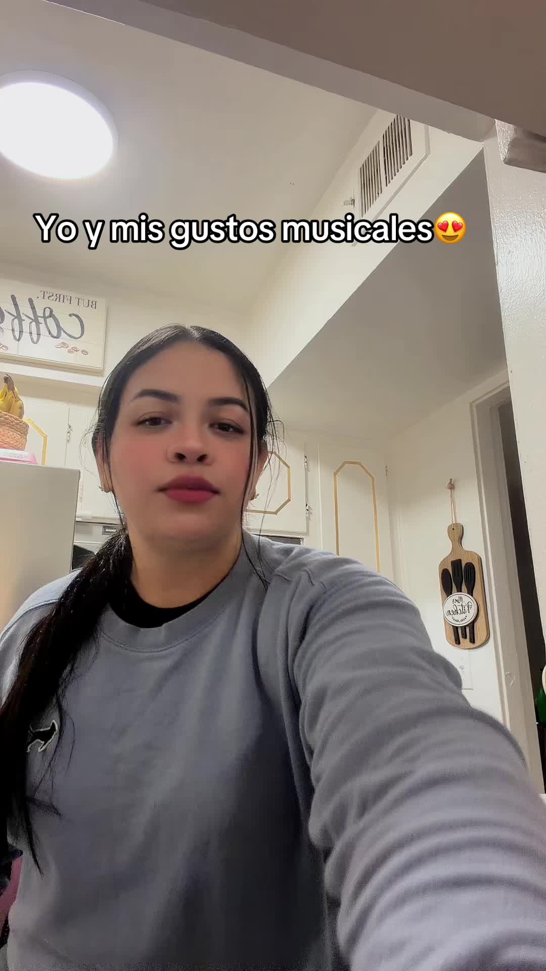 @Elisa🦋🌸🍒