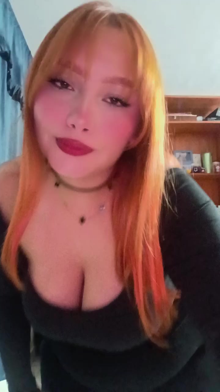 @Yennifer López