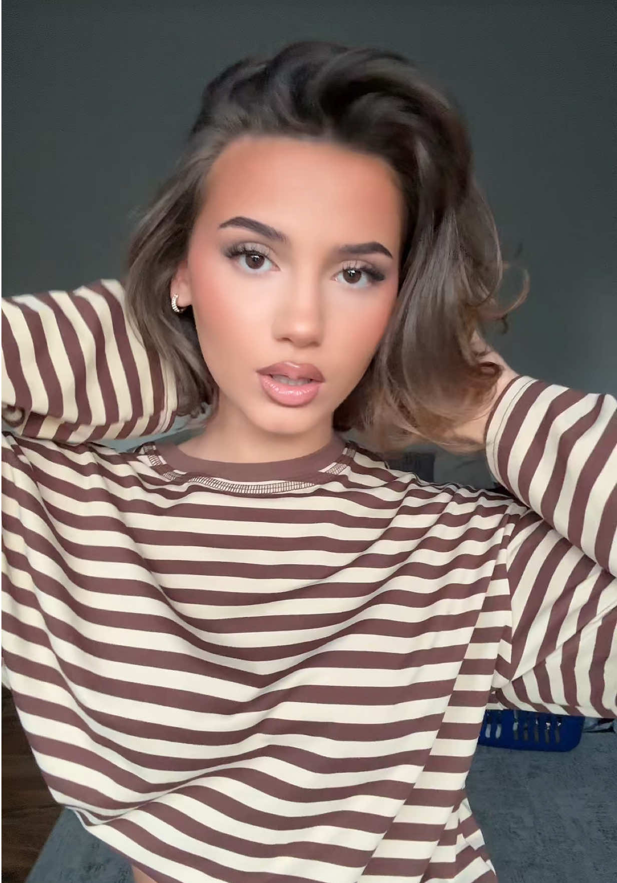 @𝖠𝗇𝗂𝗌𝖺