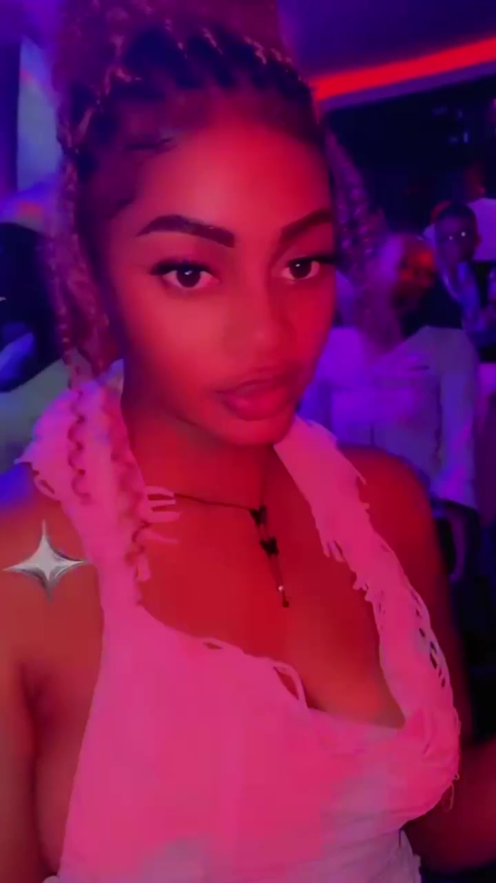 @🦋CUTE🦋💎B@E💖💕
