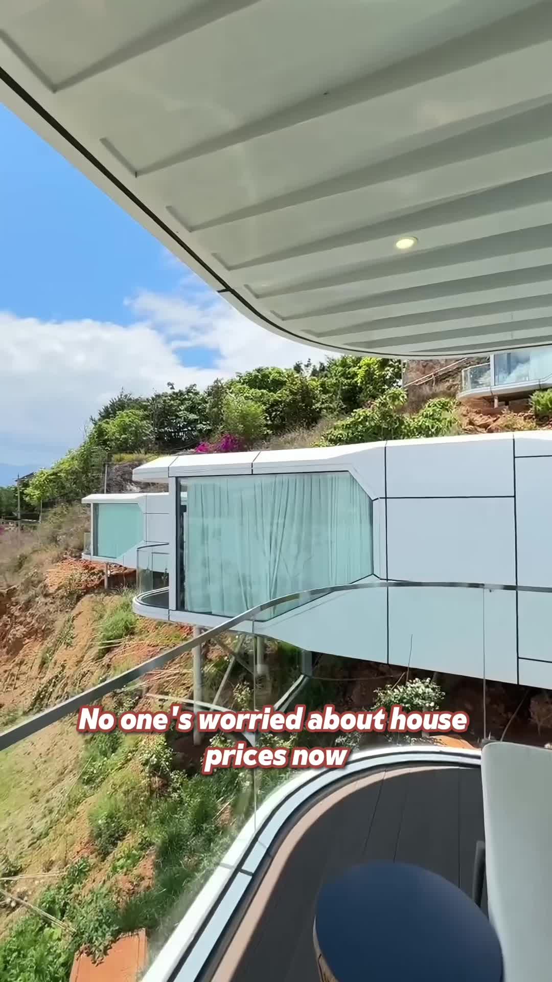 @rongjie_capsulehouse