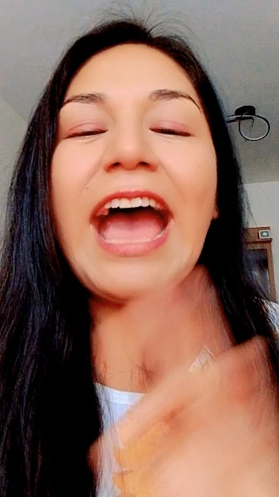 @ElizabethLazaro.oficial1