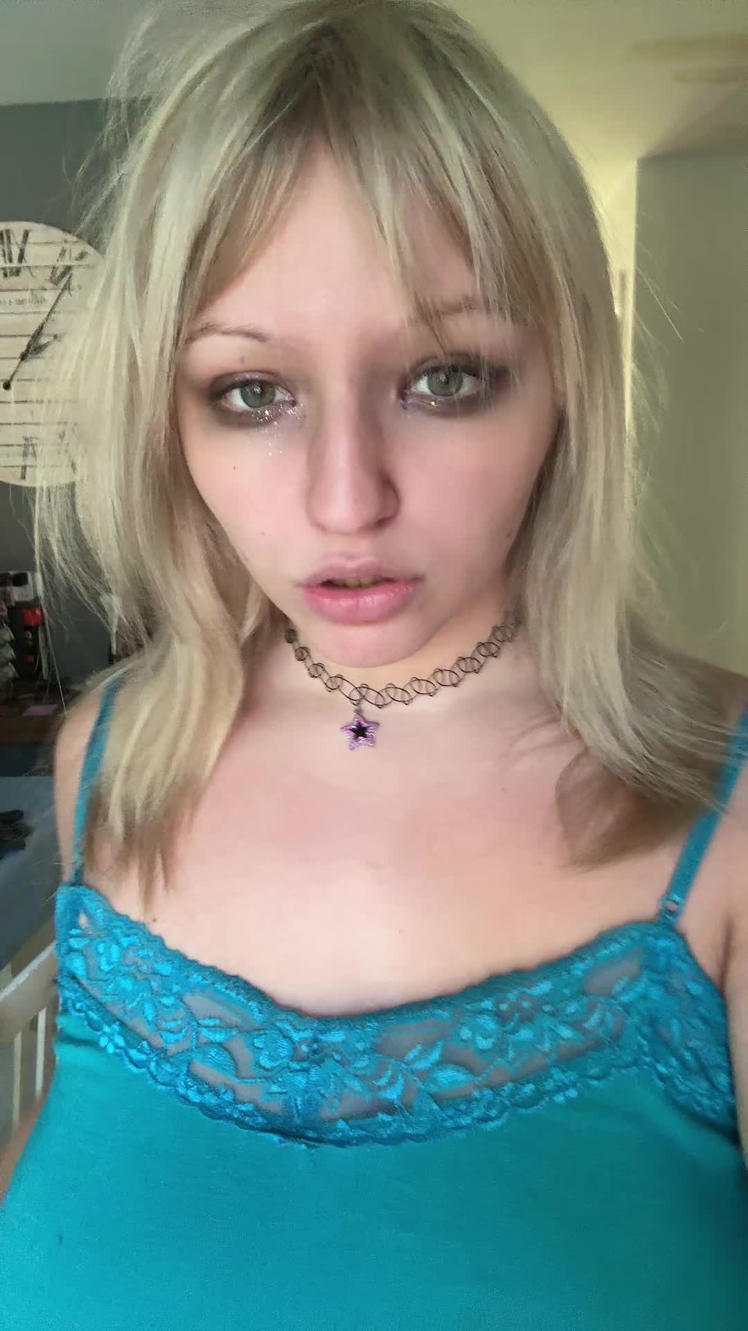 @Kay✨