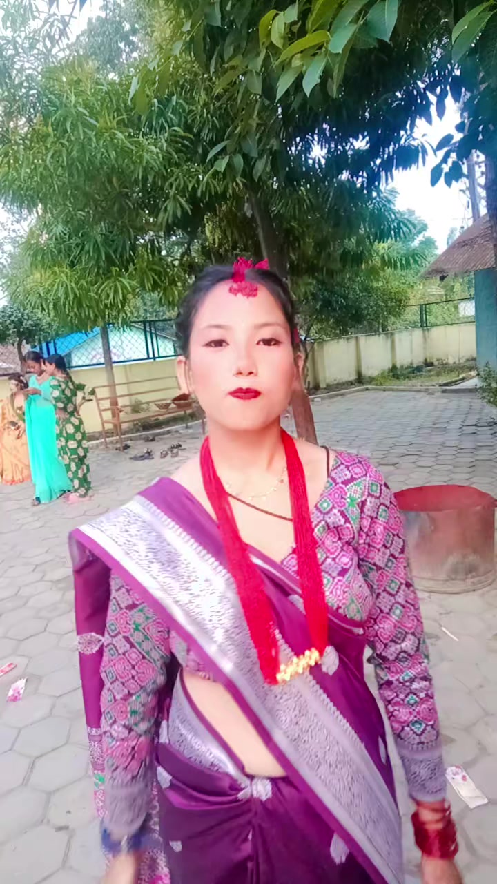 @◤ Dᴀʀᴋ•Qᴜᴇᴇɴ ◥