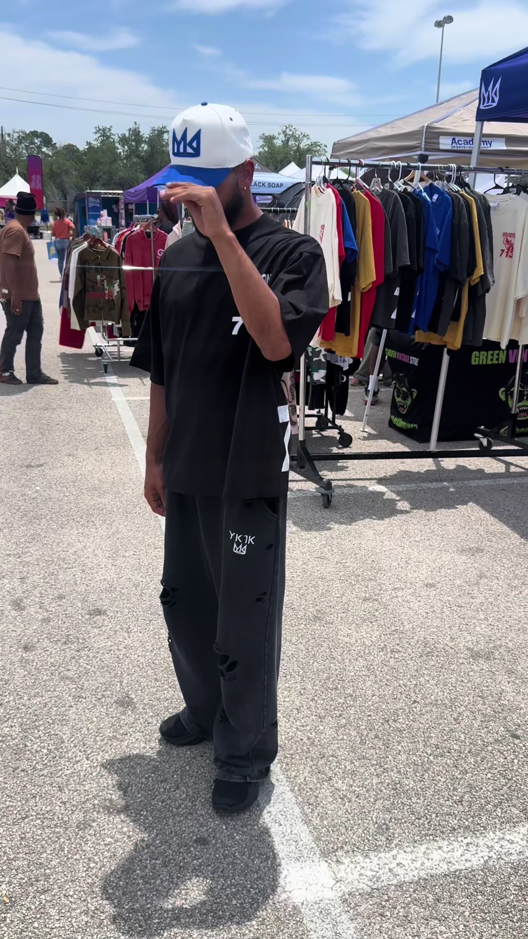 @Youngkingsclothing