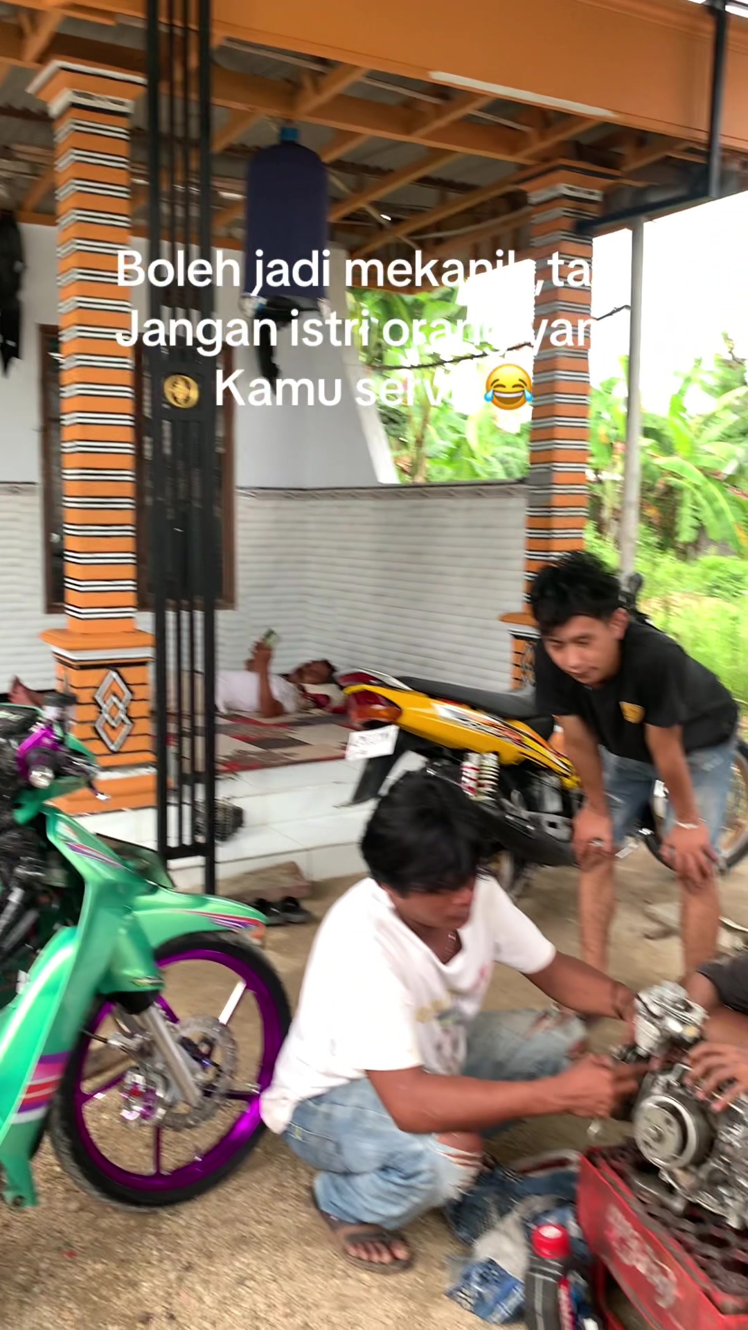 @๐๐ ๐ค๐ ๐๐๐ก๐ข๐๐ฃ ๐ผ.๐๐ซ