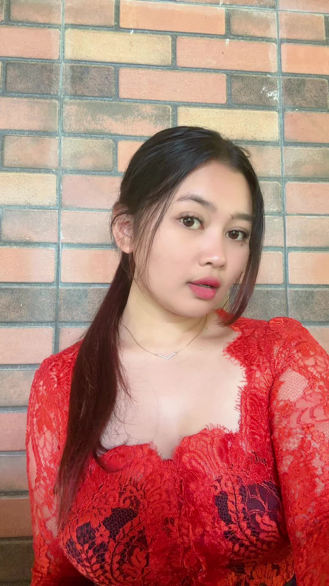 @lilisapriliaa