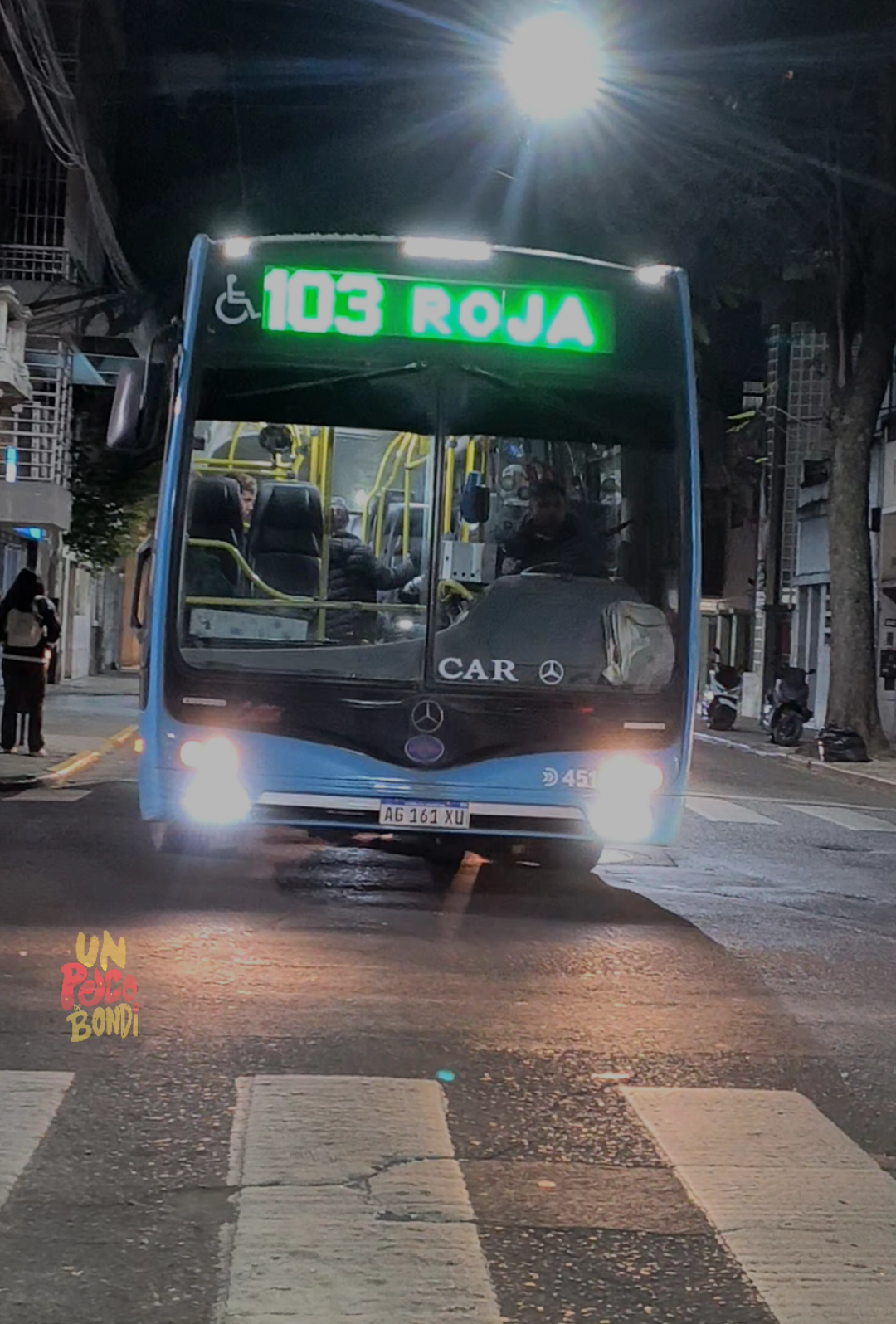 @el de un poco de bondi
