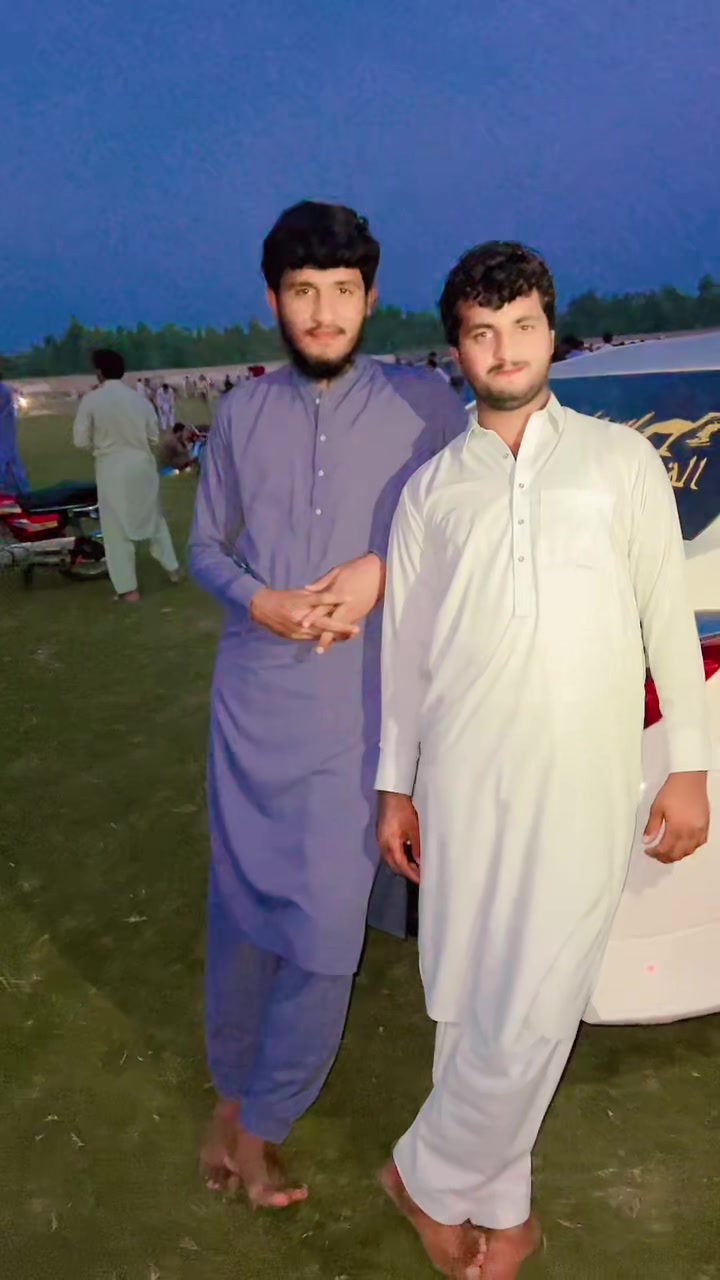 @👑AFNAN💔KHANII👑