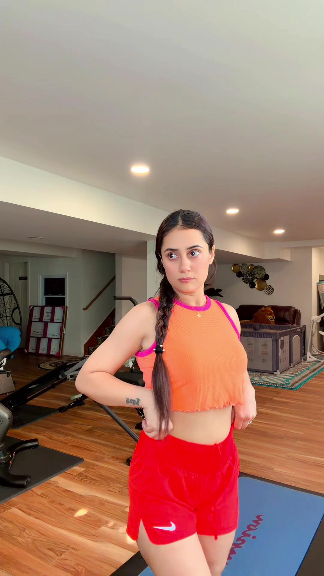 @Aahanaa🔱