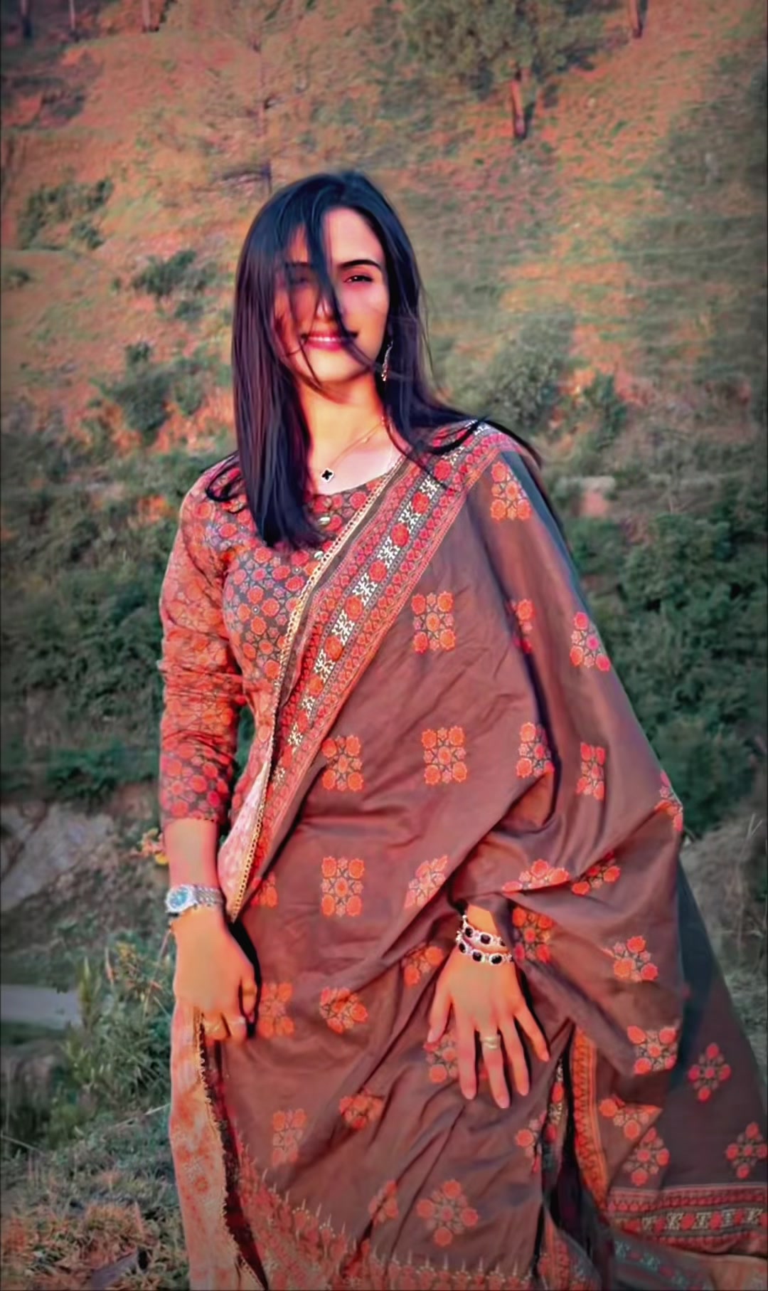 @Komalmalik♥️