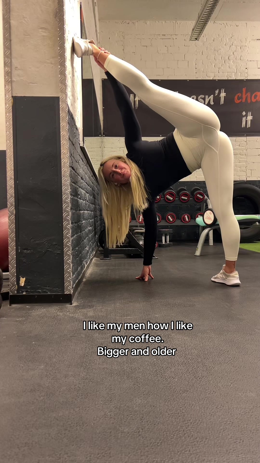 @blondiewithcatshair
