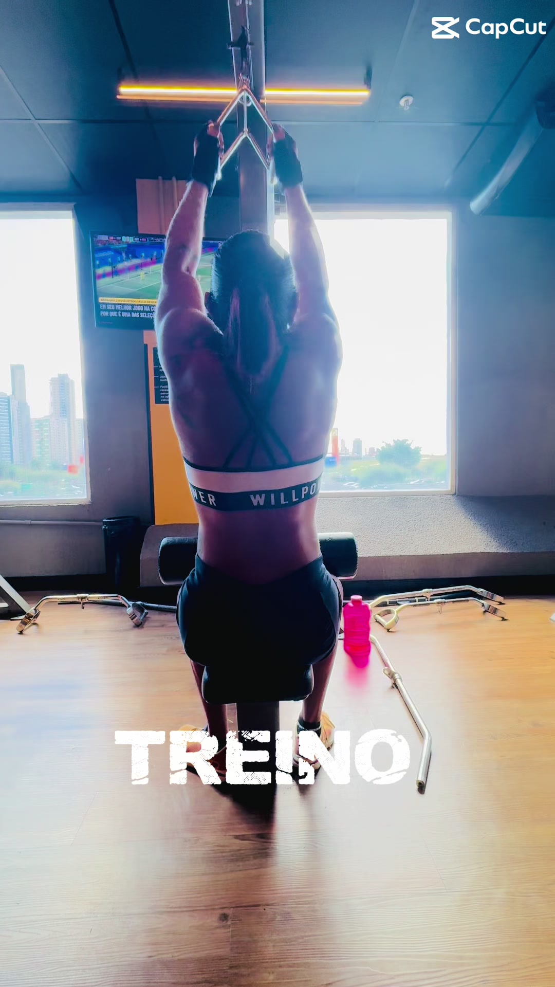 @H&eacute;lia Valad&atilde;o