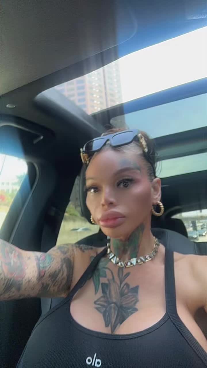 @Stassia