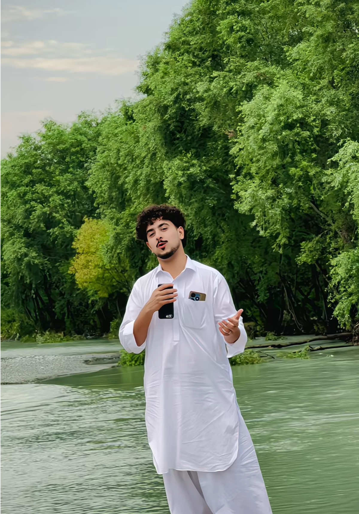 @qais_king910