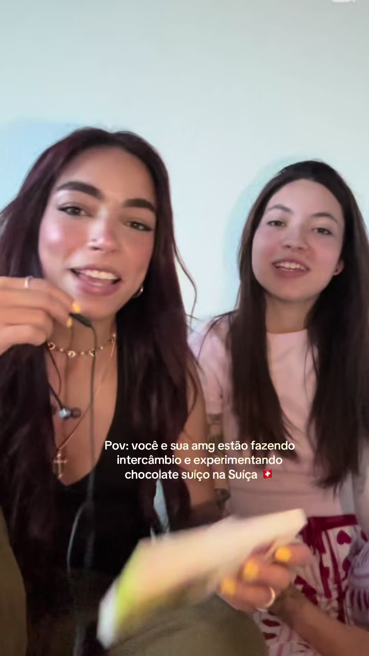 @Camille Góes 🇨🇭🇩🇪