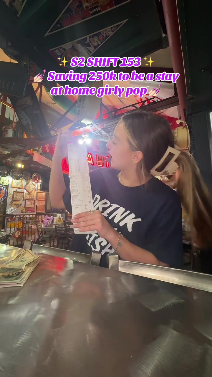 @BrynnleyTaylur_