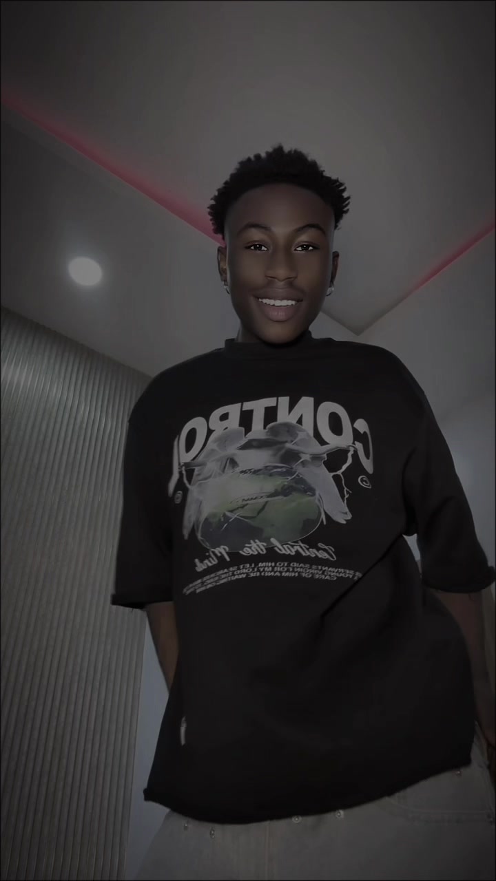 @Bobby Topboy🛍️👑🖤🇳🇬