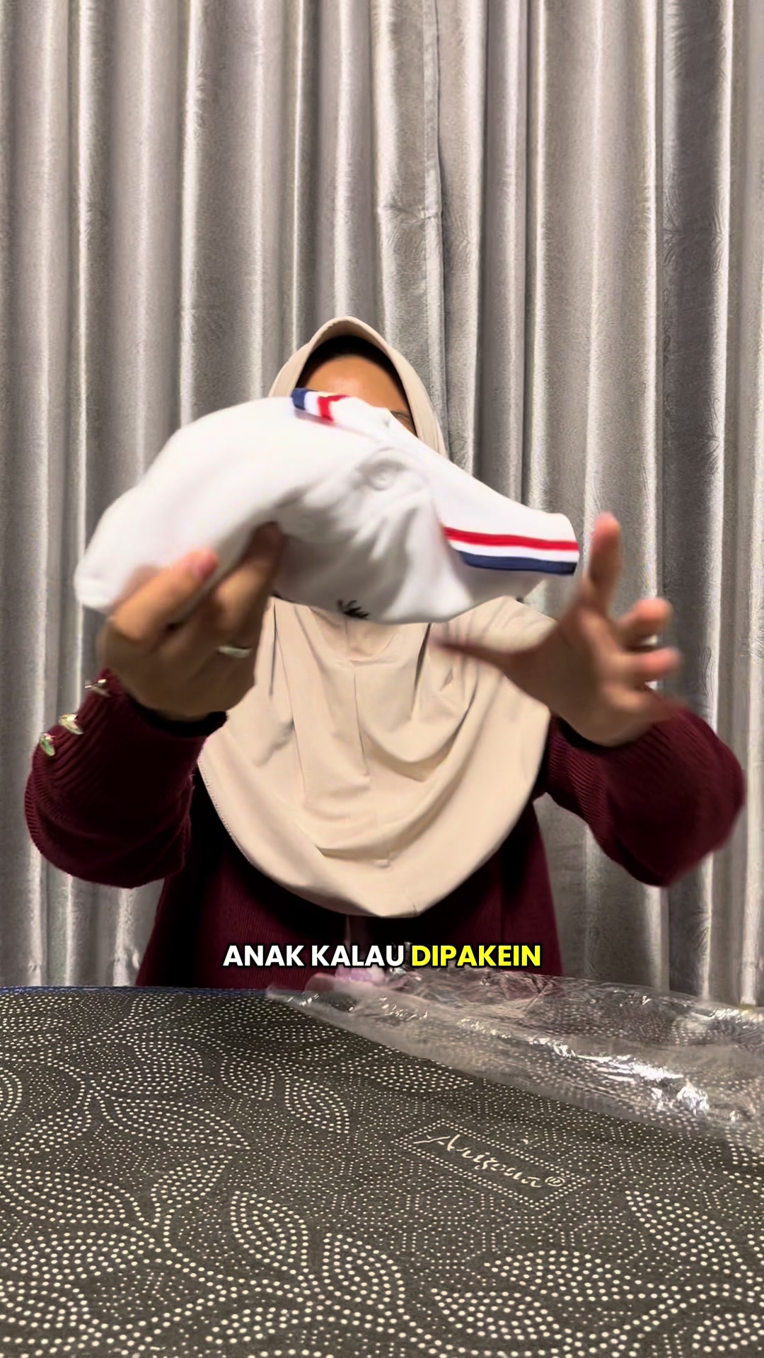 @Lia alam17