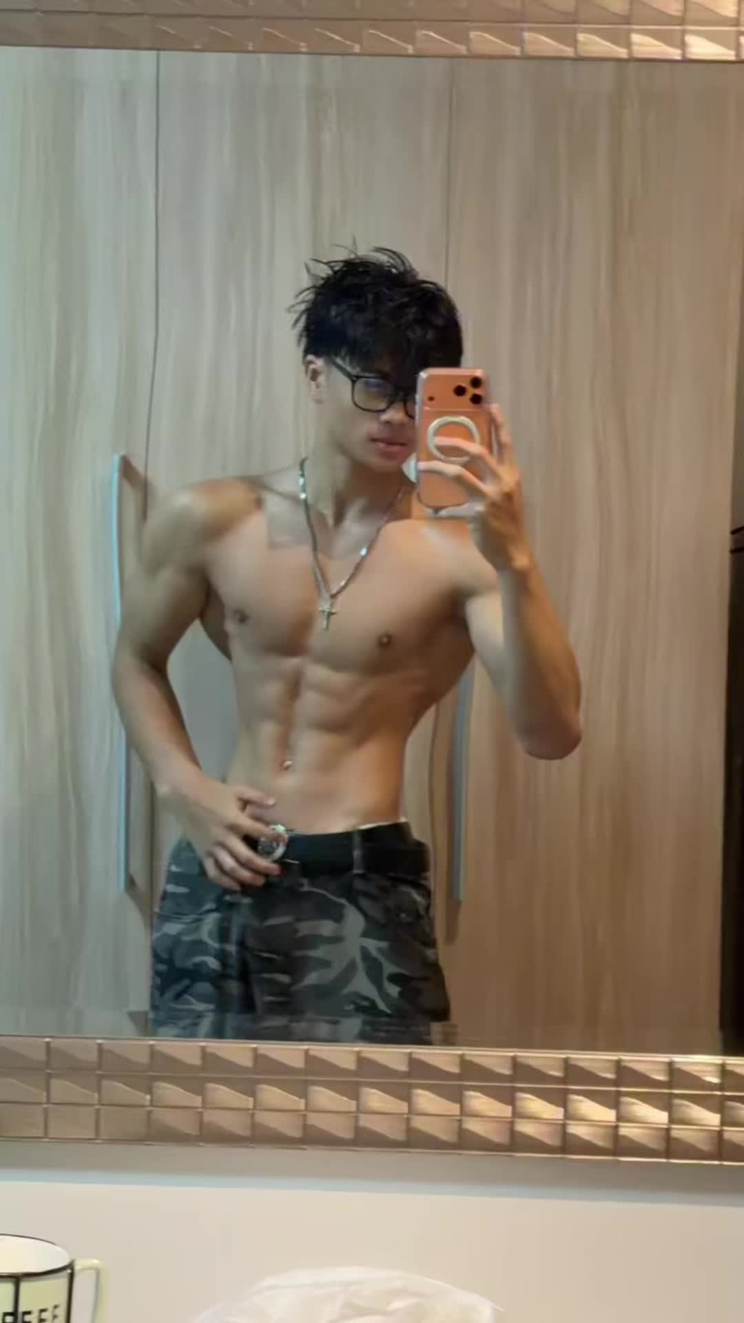 @Cj ใ