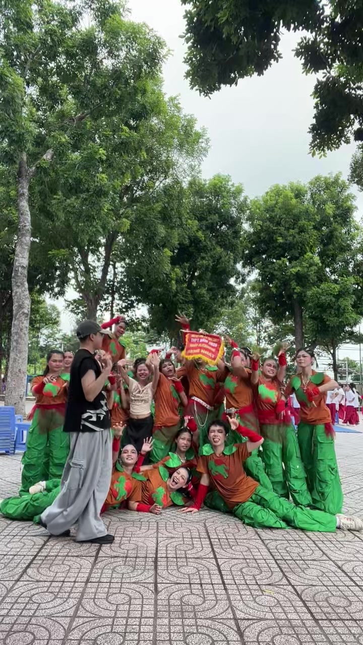 @Gọi t là Daki