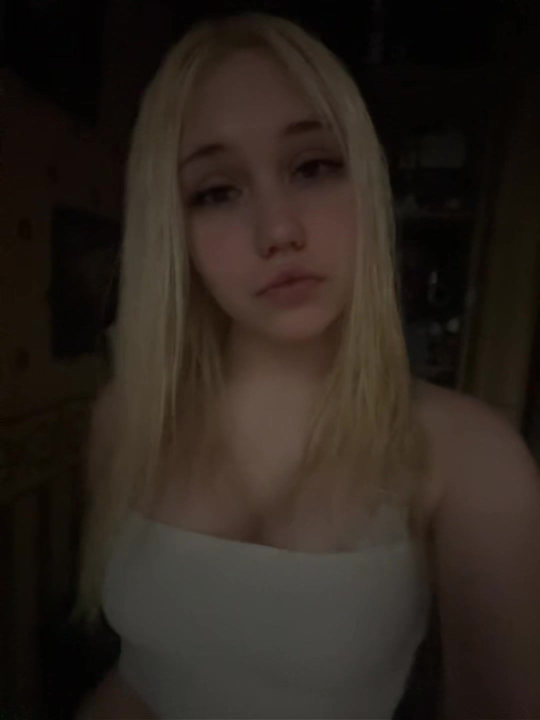 @𝔎𝔯𝔦𝔰