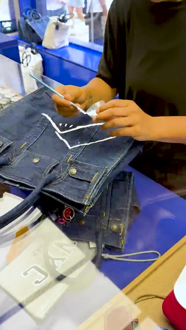 @Gap