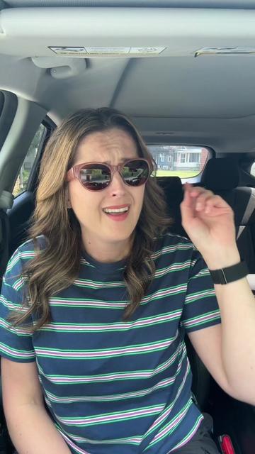 @justbeinglindsay
