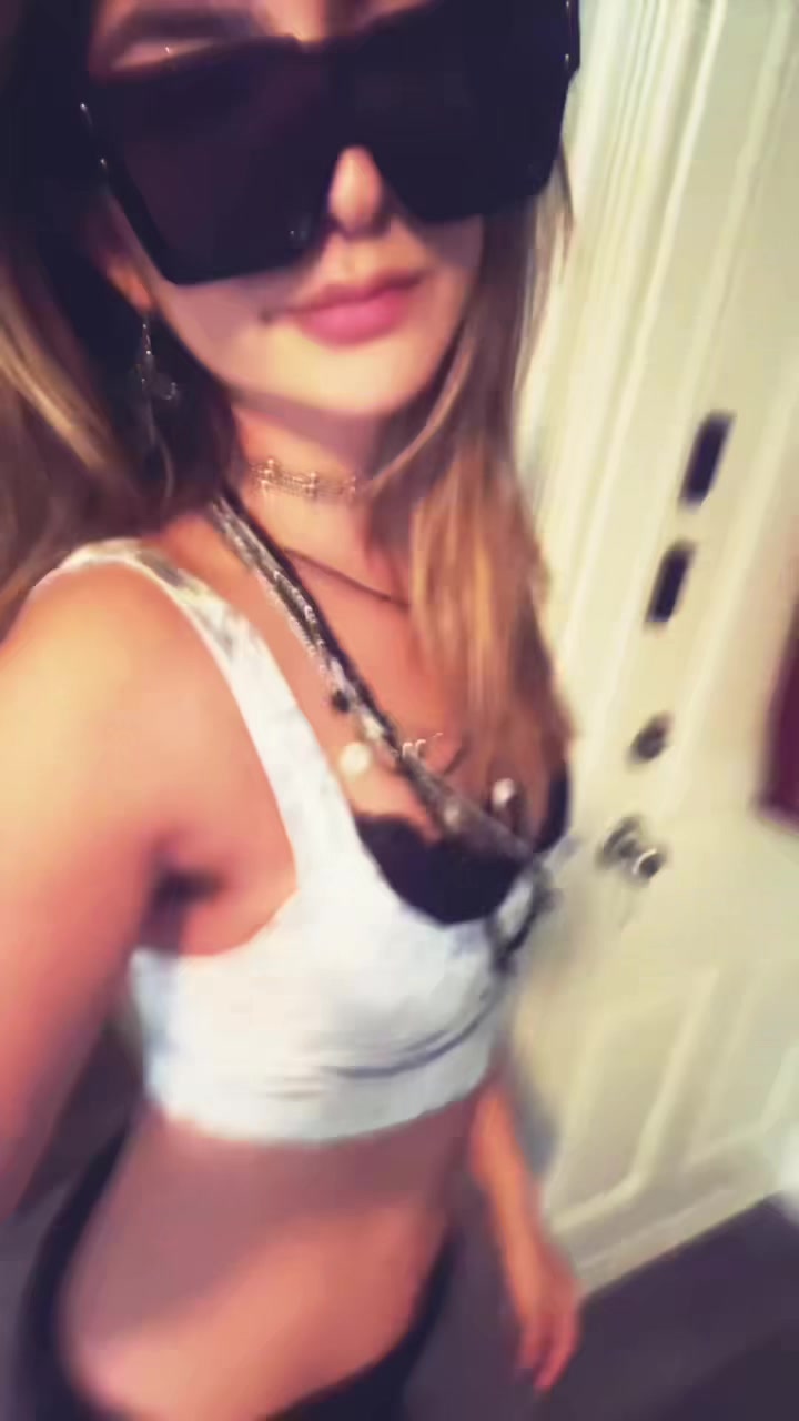 @°❀⋆.anslay⭒°.࿔*