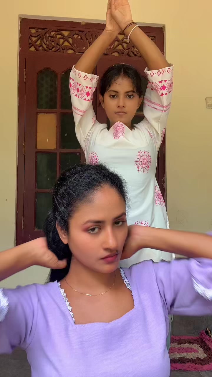 @Anju & Sanduuu 👩&zwj;❤️&zwj;👩