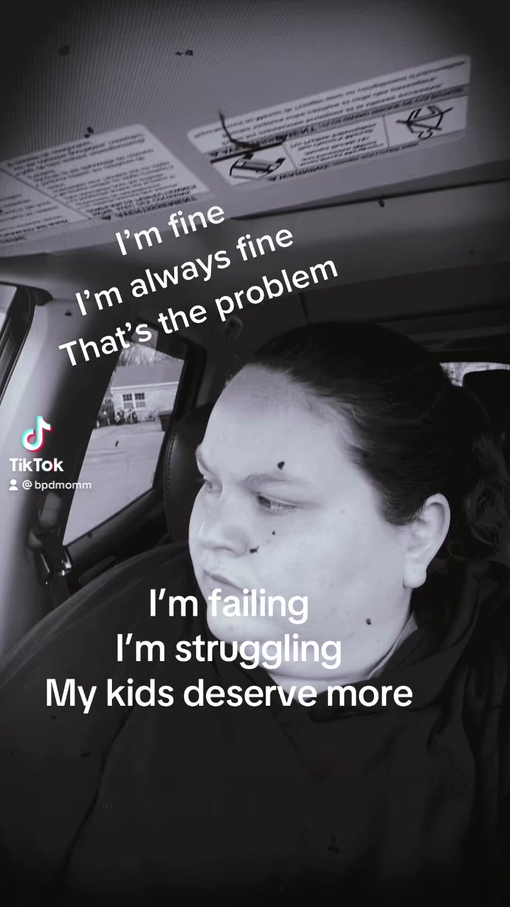 @Jess||medical mom🎗️