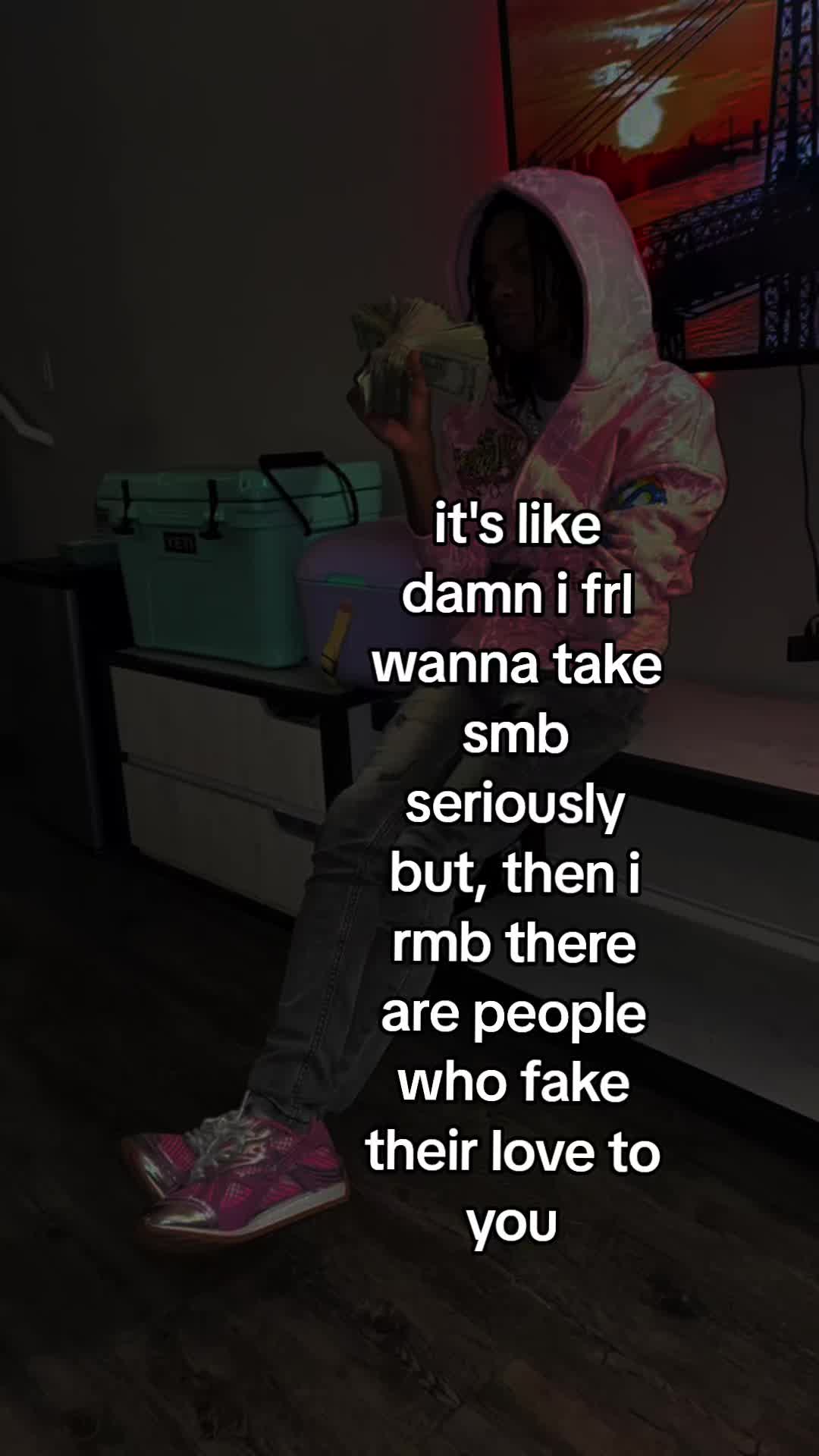 @￴